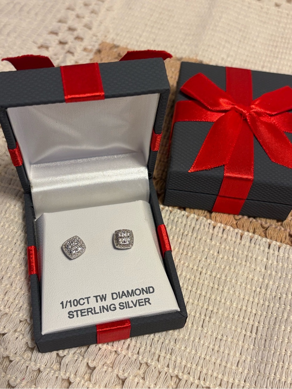 JC Penny 1/10 CT Sterling Silver Diamond Earrings new with box